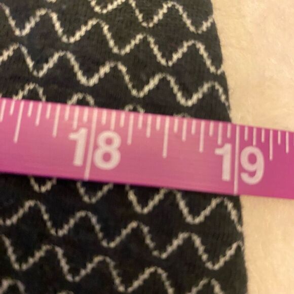 Ann Taylor Loft Diamond Pull On Black Skirt Size Small - Picture 11 of 12